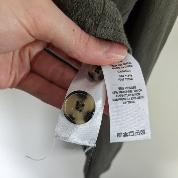 Dynamite Green Button Up Crop Blouse - Picture 3 of 5